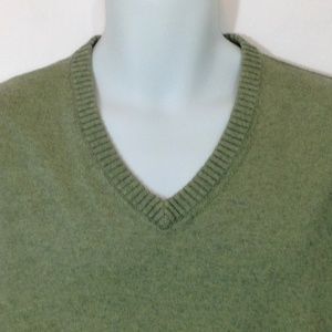 Eddie Bauer Sweater Cotton Cashmere Green V Neck.
